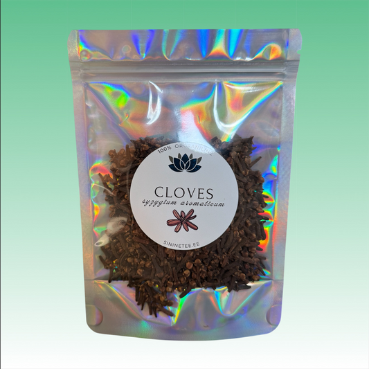 Cloves - Sinine Tee